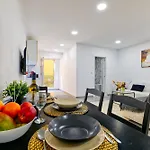 Apartment Flat With Garden Lisbon
