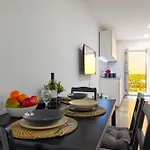 Flat With Garden Lisbon